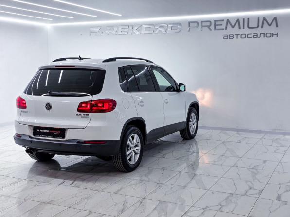 Volkswagen Tiguan II с пробегом 2016 года, цена 2 000 000 рублей, 129936 км, внедорожник, Автокод Объявления