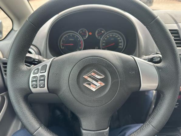 Suzuki SX4 I (Classic) Рестайлинг с пробегом 2011 года, цена 820 000 рублей, 199692 км, хэтчбек, Автокод Объявления