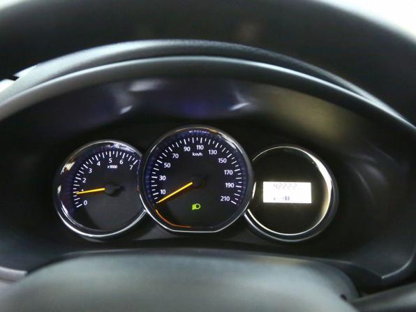 Renault Logan II Рестайлинг с пробегом 2019 года, цена 931 000 рублей, 42100 км, седан, Автокод Объявления