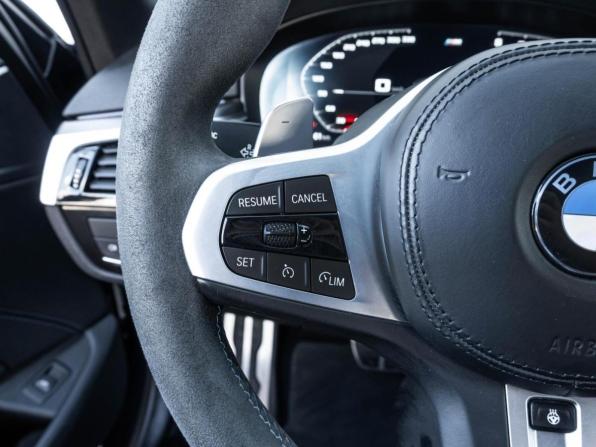 BMW 5 серии VII (G30/G31/G38) Рестайлинг с пробегом 2021 года, цена 4 595 000 рублей, 75506 км, седан, Автокод Объявления