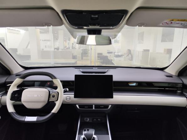 JETOUR DASHING I с пробегом 2024 года, цена 1 990 000 рублей, 17048 км, внедорожник, Автокод Объявления