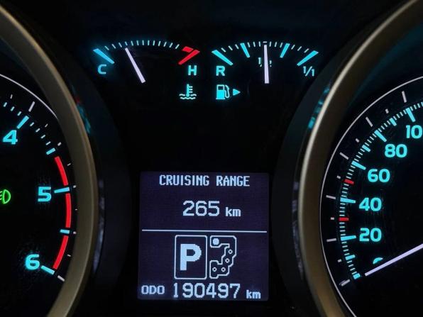 Toyota Land Cruiser 200 Series с пробегом 2011 года, цена 3 250 000 рублей, 191000 км, внедорожник, Автокод Объявления