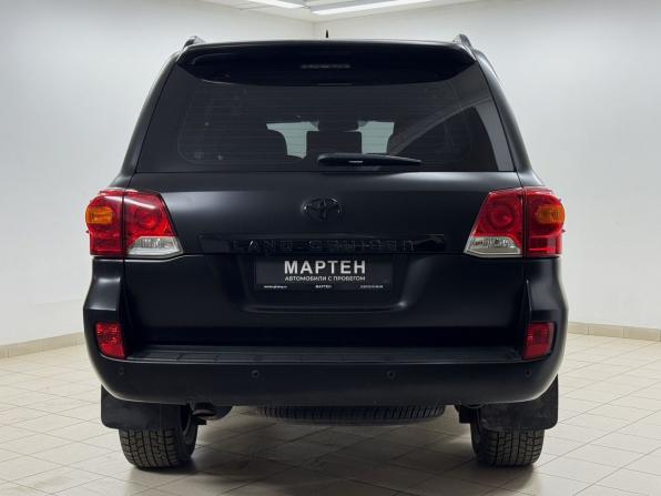 Toyota Land Cruiser 200 Series Рестайлинг 1 с пробегом 2015 года, цена 3 740 000 рублей, 259285 км, внедорожник, Автокод Объявления