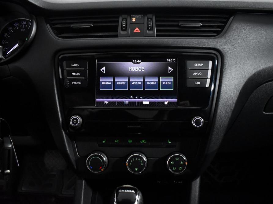 Skoda Octavia III (A7) Санкт-Петербург  - изображение 17