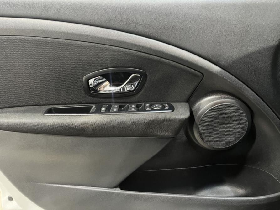 Renault Fluence I Рестайлинг Курск  - изображение 13