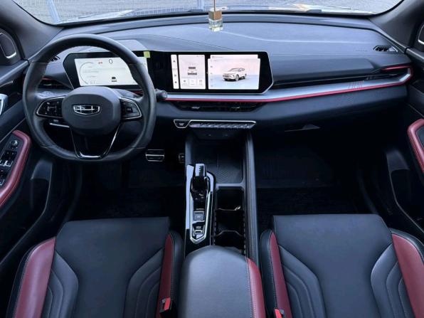 Geely Coolray I Рестайлинг с пробегом 2024 года, цена 2 097 000 рублей, 47862 км, внедорожник, Автокод Объявления