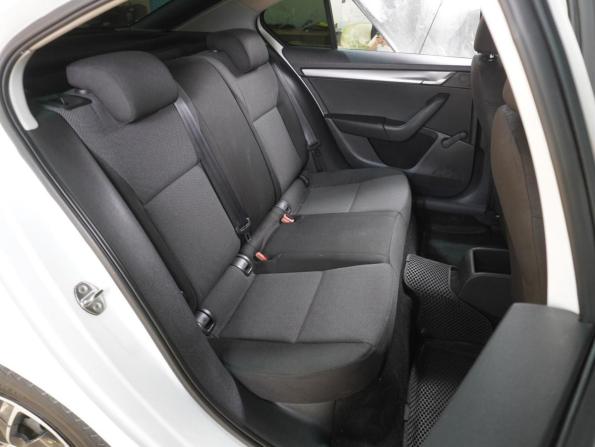 Skoda Octavia III (A7) с пробегом 2014 года, цена 939 000 рублей, 200535 км, лифтбек, Автокод Объявления