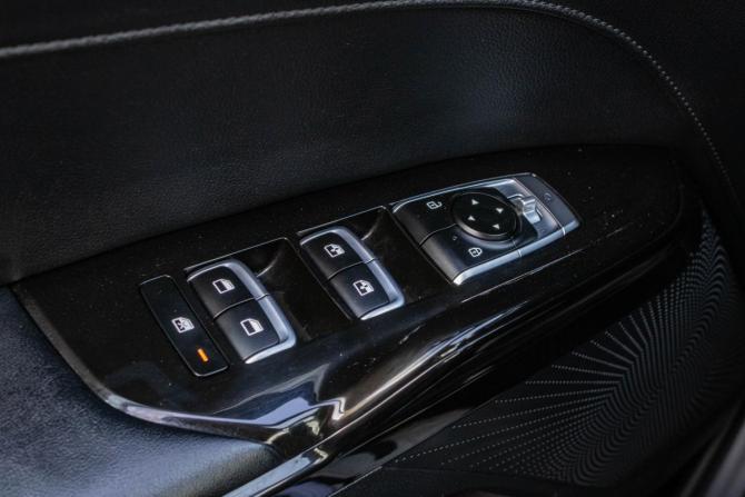 Kia K5 III с пробегом 2021 года, цена 2 519 000 рублей, 104399 км, седан, Автокод Объявления