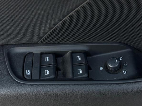 Audi A3 III (8V) с пробегом 2016 года, цена 1 635 000 рублей, 106691 км, седан, Автокод Объявления