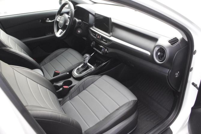 Kia Cerato IV Рестайлинг с пробегом 2021 года, цена 2 395 000 рублей, 45497 км, седан, Автокод Объявления