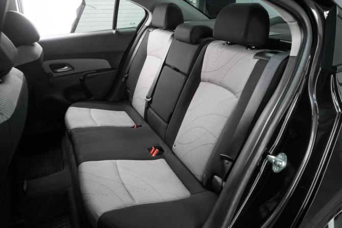 Chevrolet Cruze I Рестайлинг с пробегом 2014 года, цена 1 069 000 рублей, 110952 км, седан, Автокод Объявления