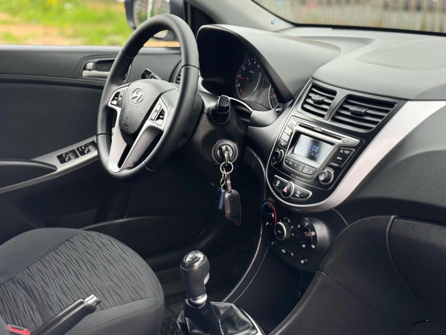 Hyundai Solaris I Рестайлинг Ижевск  - изображение 11