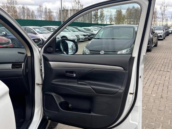 Mitsubishi Outlander III с пробегом 2013 года, цена 1 600 000 рублей, 101010 км, внедорожник, Автокод Объявления