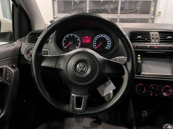 Volkswagen Polo V с пробегом 2012 года, цена 410 000 рублей, 184277 км, седан, Автокод Объявления