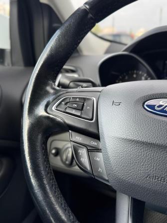 Ford Kuga II Рестайлинг с пробегом 2017 года, цена 1 598 000 рублей, 150162 км, внедорожник, Автокод Объявления