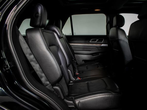 Ford Explorer V Рестайлинг с пробегом 2016 года, цена 2 695 000 рублей, 162275 км, внедорожник, Автокод Объявления