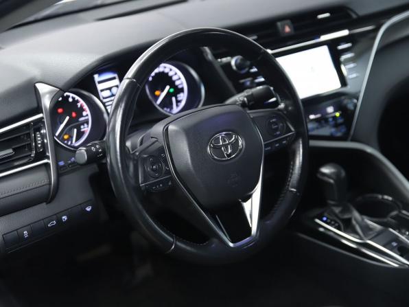 Toyota Camry VIII (XV70) с пробегом 2018 года, цена 2 150 000 рублей, 140910 км, седан, Автокод Объявления