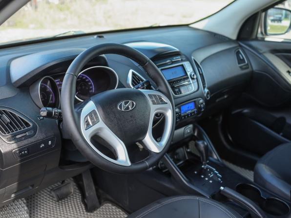 Hyundai ix35 I с пробегом 2011 года, цена 1 099 000 рублей, 147347 км, внедорожник, Автокод Объявления