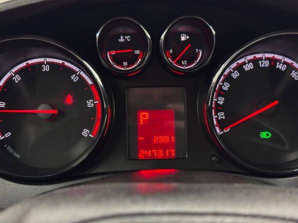 Opel Meriva B с пробегом 2011 года, цена 660 000 рублей, 247316 км, компактвэн, Автокод Объявления
