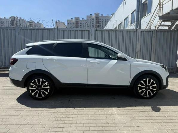 Lada (ВАЗ) Vesta I Рестайлинг (NG) с пробегом 2024 года, цена 1 385 000 рублей, 42543 км, универсал, Автокод Объявления