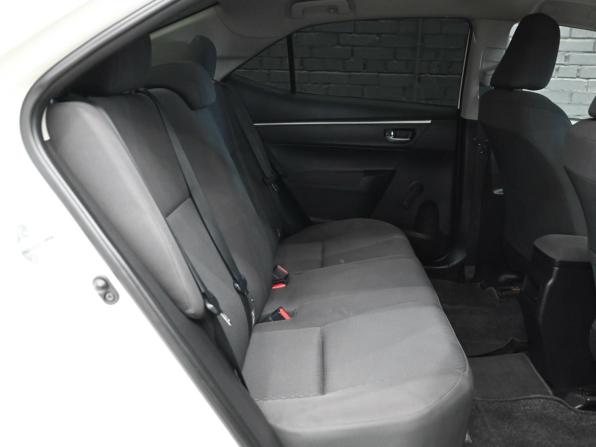 Toyota Corolla XI (E160 E170 E180) Рестайлинг 1 с пробегом 2016 года, цена 1 370 000 рублей, 116751 км, седан, Автокод Объявления