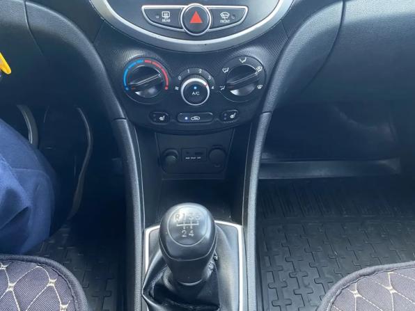 Hyundai Solaris I с пробегом 2012 года, цена 739 000 рублей, 145192 км, седан, Автокод Объявления
