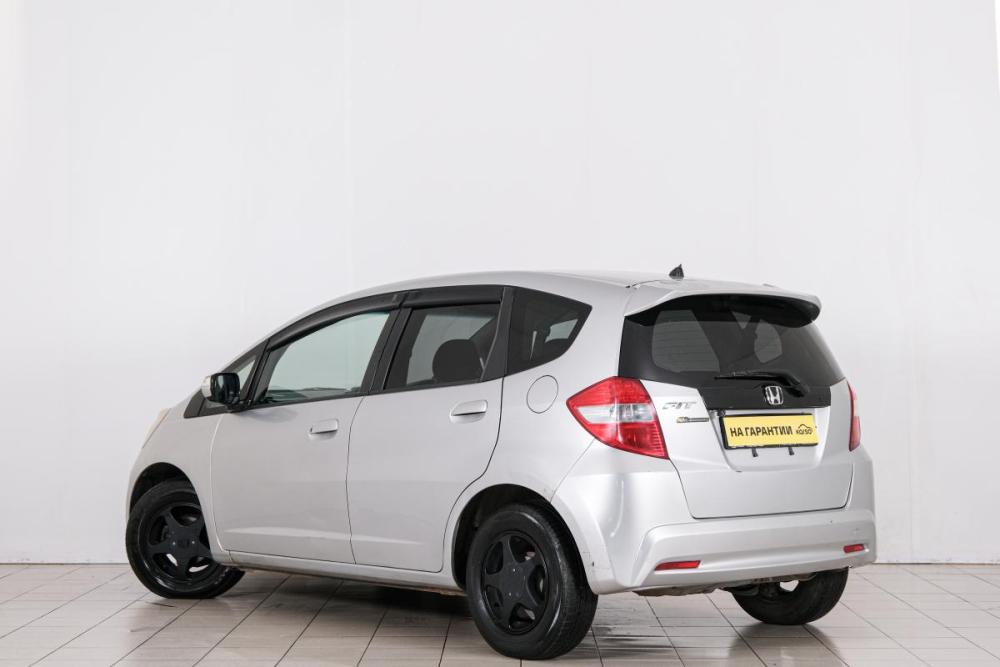 Honda Fit II Красноярск  - изображение 5