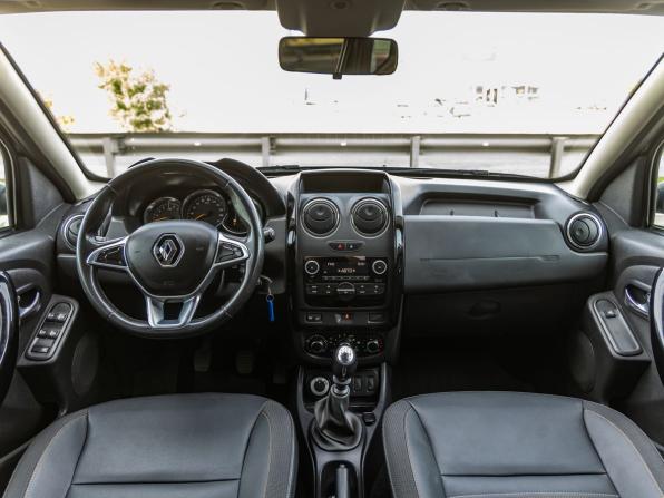 Renault Duster I Рестайлинг с пробегом 2019 года, цена 1 498 000 рублей, 157845 км, внедорожник, Автокод Объявления