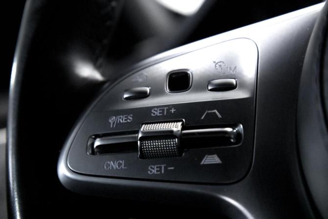Mercedes-Benz S-Класс VI (W222 C217) Рестайлинг с пробегом 2019 года, цена 7 890 000 рублей, 81130 км, седан, Автокод Объявления
