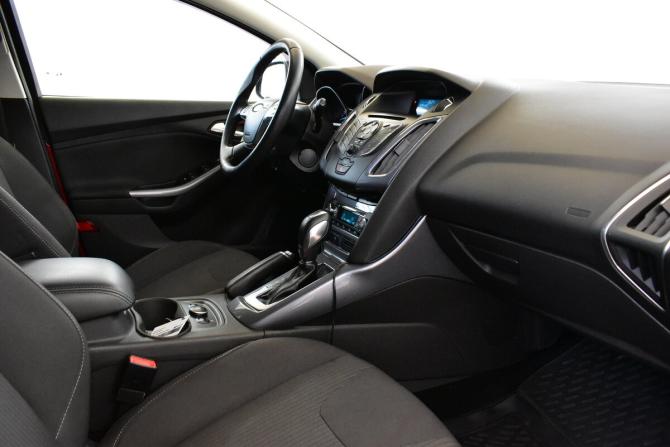 Ford Focus III с пробегом 2013 года, цена 890 000 рублей, 175154 км, универсал, Автокод Объявления