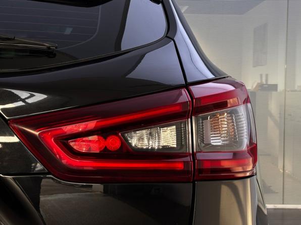 Nissan Qashqai II Рестайлинг с пробегом 2022 года, цена 2 339 000 рублей, 69750 км, внедорожник, Автокод Объявления
