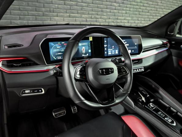 Geely Coolray I Рестайлинг с пробегом 2024 года, цена 2 185 000 рублей, 43311 км, внедорожник, Автокод Объявления