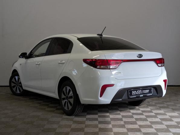 Kia Rio IV с пробегом 2019 года, цена 1 340 000 рублей, 130755 км, седан, Автокод Объявления