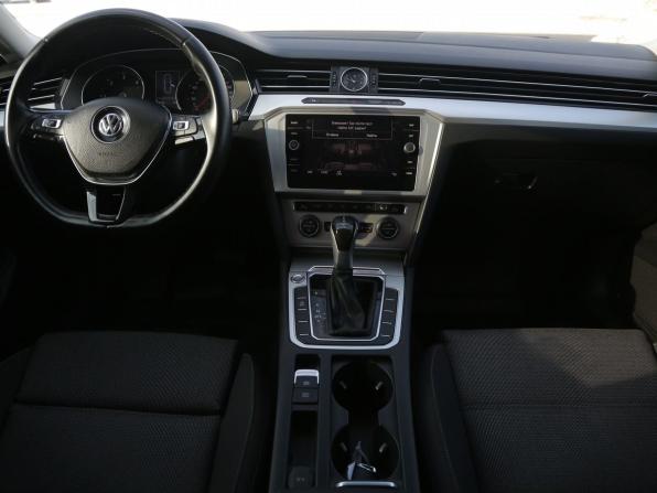 Volkswagen Passat B8 с пробегом 2017 года, цена 1 498 000 рублей, 205000 км, универсал, Автокод Объявления