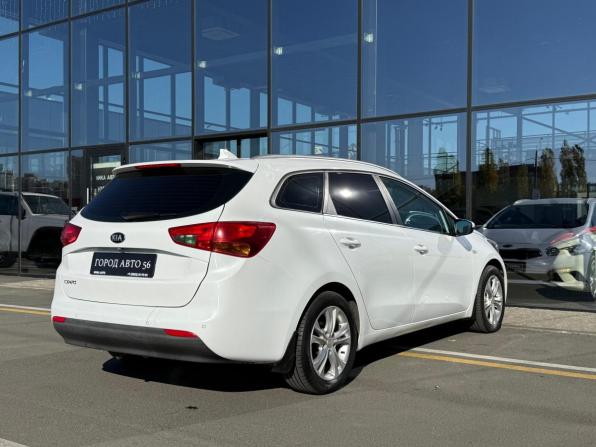Kia Ceed II Рестайлинг с пробегом 2017 года, цена 1 290 000 рублей, 149000 км, универсал, Автокод Объявления