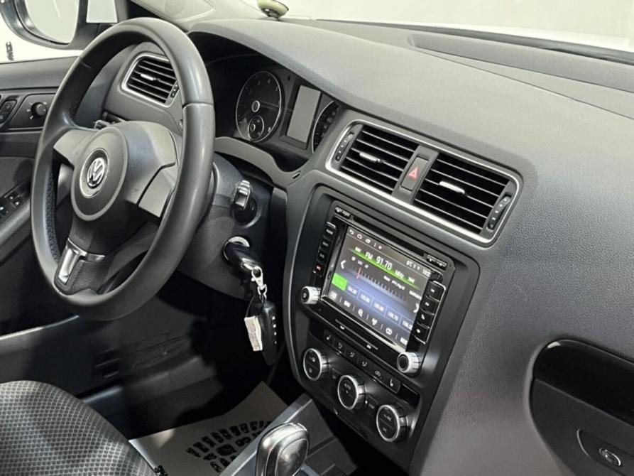 Volkswagen Jetta VI Курск  - изображение 6