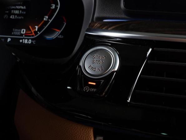 BMW 5 серии VII (G30/G31/G38) Рестайлинг с пробегом 2020 года, цена 5 082 500 рублей, 58268 км, седан, Автокод Объявления