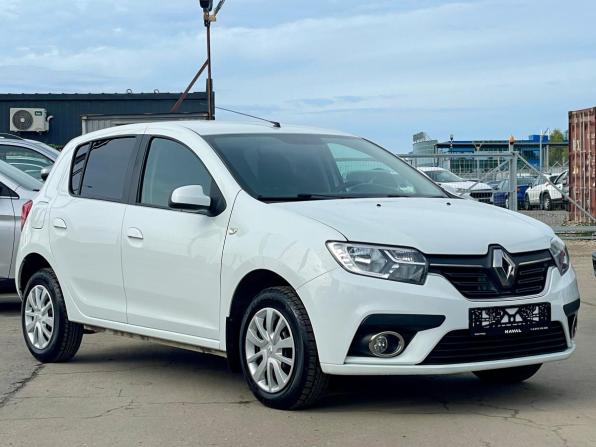 Renault Sandero II Рестайлинг с пробегом 2019 года, цена 920 000 рублей, 98770 км, хэтчбек, Автокод Объявления