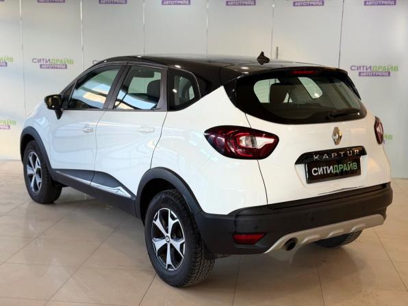 Renault Kaptur I Рестайлинг с пробегом 2021 года, цена 1 243 000 рублей, 113501 км, внедорожник, Автокод Объявления