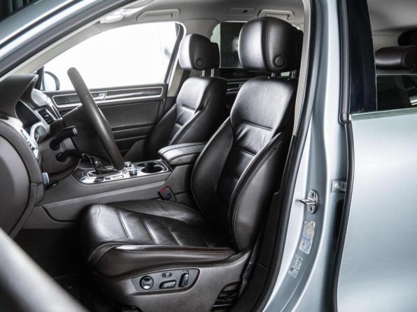Volkswagen Touareg II Рестайлинг с пробегом 2016 года, цена 3 280 000 рублей, 199125 км, внедорожник, Автокод Объявления