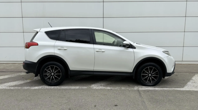 Toyota RAV4 IV (XA40) с пробегом 2013 года, цена 1 690 000 рублей, 328493 км, внедорожник, Автокод Объявления