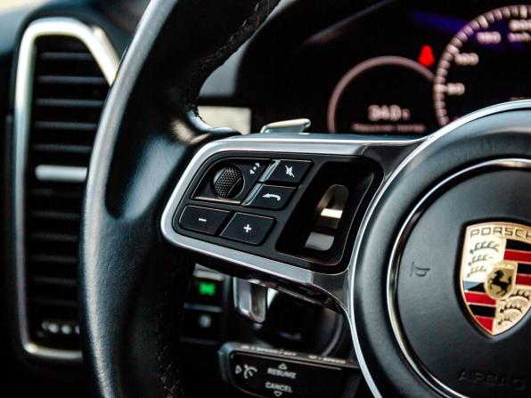 Porsche Cayenne III с пробегом 2019 года, цена 6 900 000 рублей, 88967 км, внедорожник, Автокод Объявления