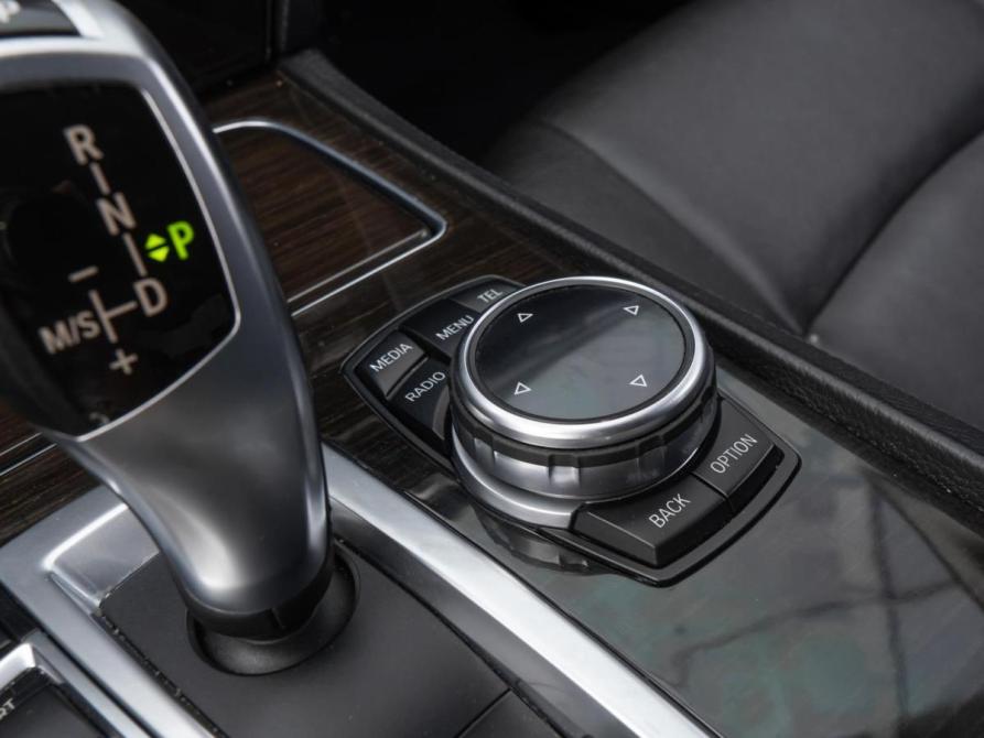 BMW 7 серии V (F01/F02/F04) Рестайлинг Волгоград  - изображение 23