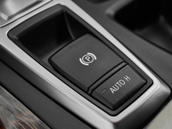 BMW X5 II (E70) Рестайлинг с пробегом 2012 года, цена 2 050 000 рублей, 196474 км, внедорожник, Автокод Объявления
