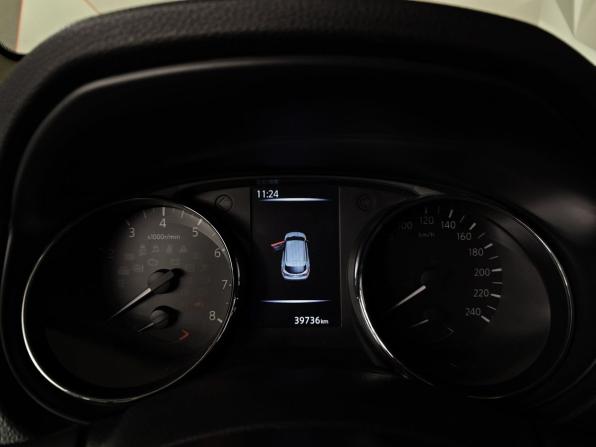Nissan Qashqai II с пробегом 2018 года, цена 1 995 000 рублей, 39731 км, внедорожник, Автокод Объявления