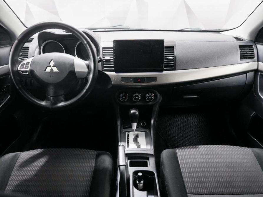 Mitsubishi Lancer X Рестайлинг Ульяновск  - изображение 11