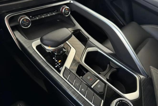 Geely Tugella I Рестайлинг с пробегом 2023 года, цена 2 895 000 рублей, 58800 км, внедорожник, Автокод Объявления