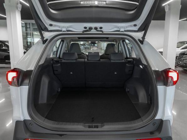Toyota RAV4 V (XA50) с пробегом 2025 года, цена 4 650 000 рублей, 50 км, внедорожник, Автокод Объявления