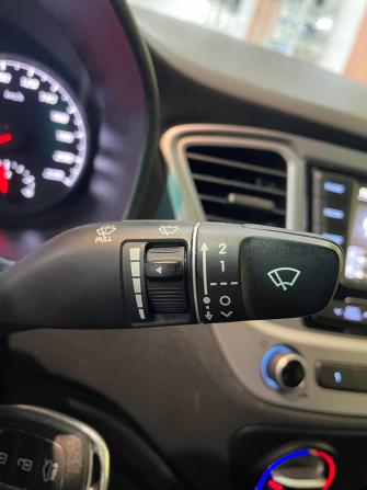 Hyundai Solaris II Рестайлинг с пробегом 2021 года, цена 1 470 000 рублей, 71480 км, седан, Автокод Объявления