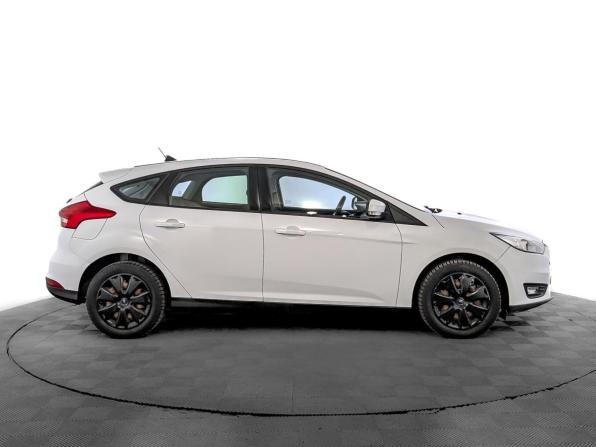 Ford Focus III Рестайлинг с пробегом 2018 года, цена 1 180 000 рублей, 87556 км, хэтчбек, Автокод Объявления